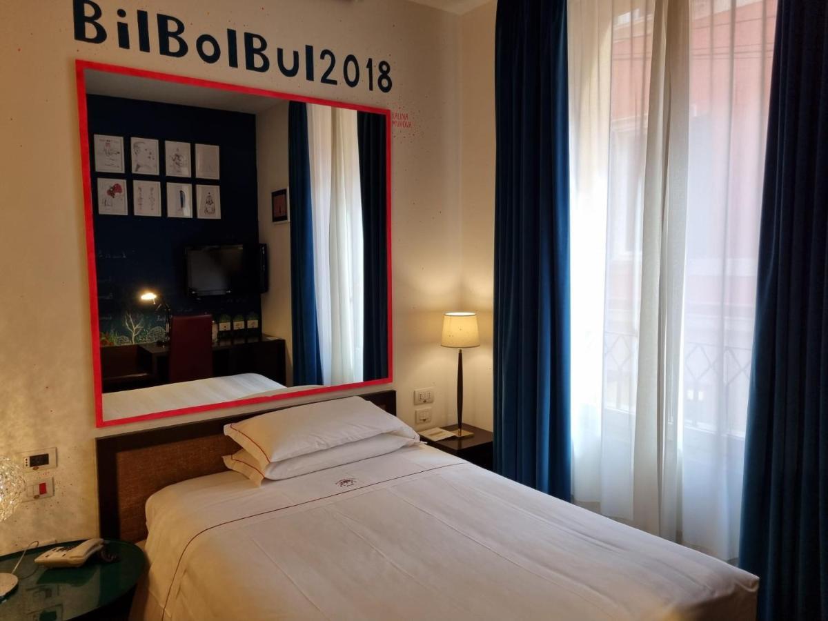 PHI HOTEL BOLOGNA Al Cappello Rosso Esterno foto