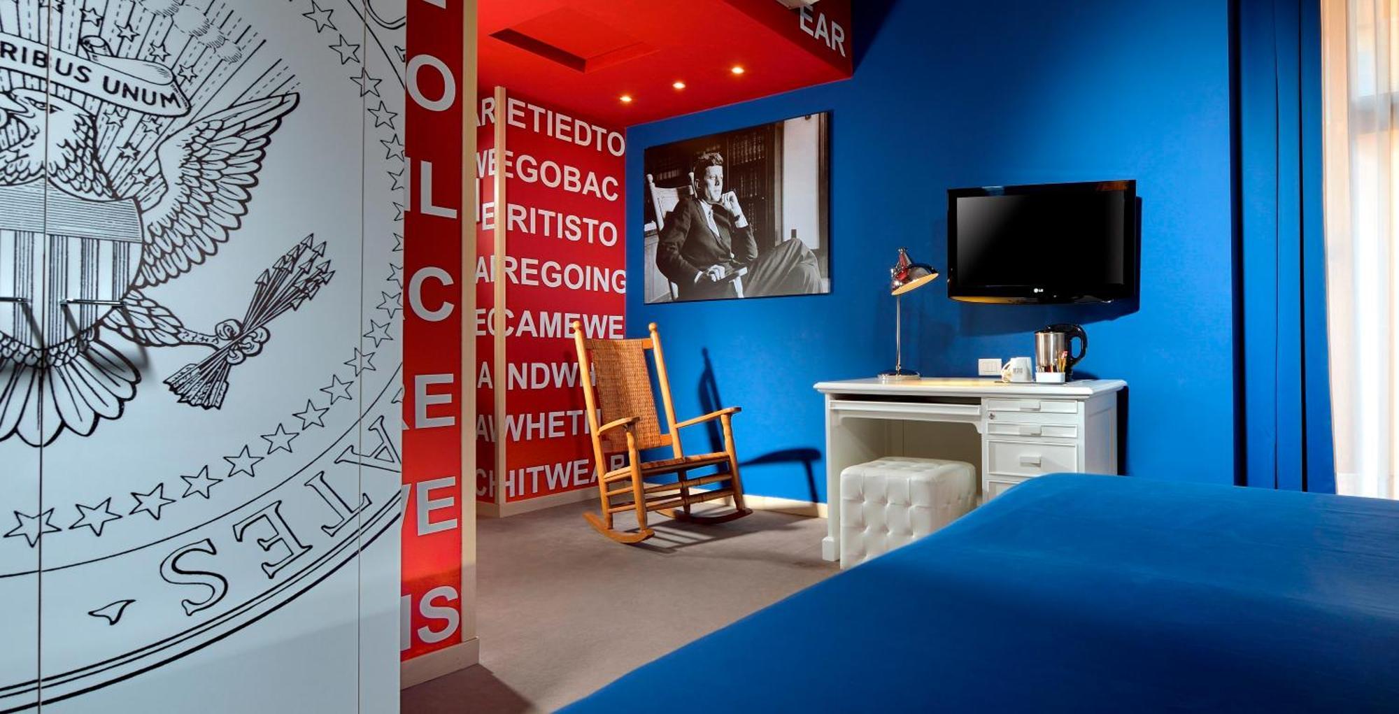 PHI HOTEL BOLOGNA Al Cappello Rosso Esterno foto